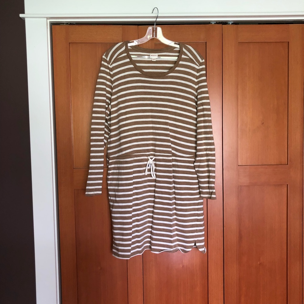 Sweater dress